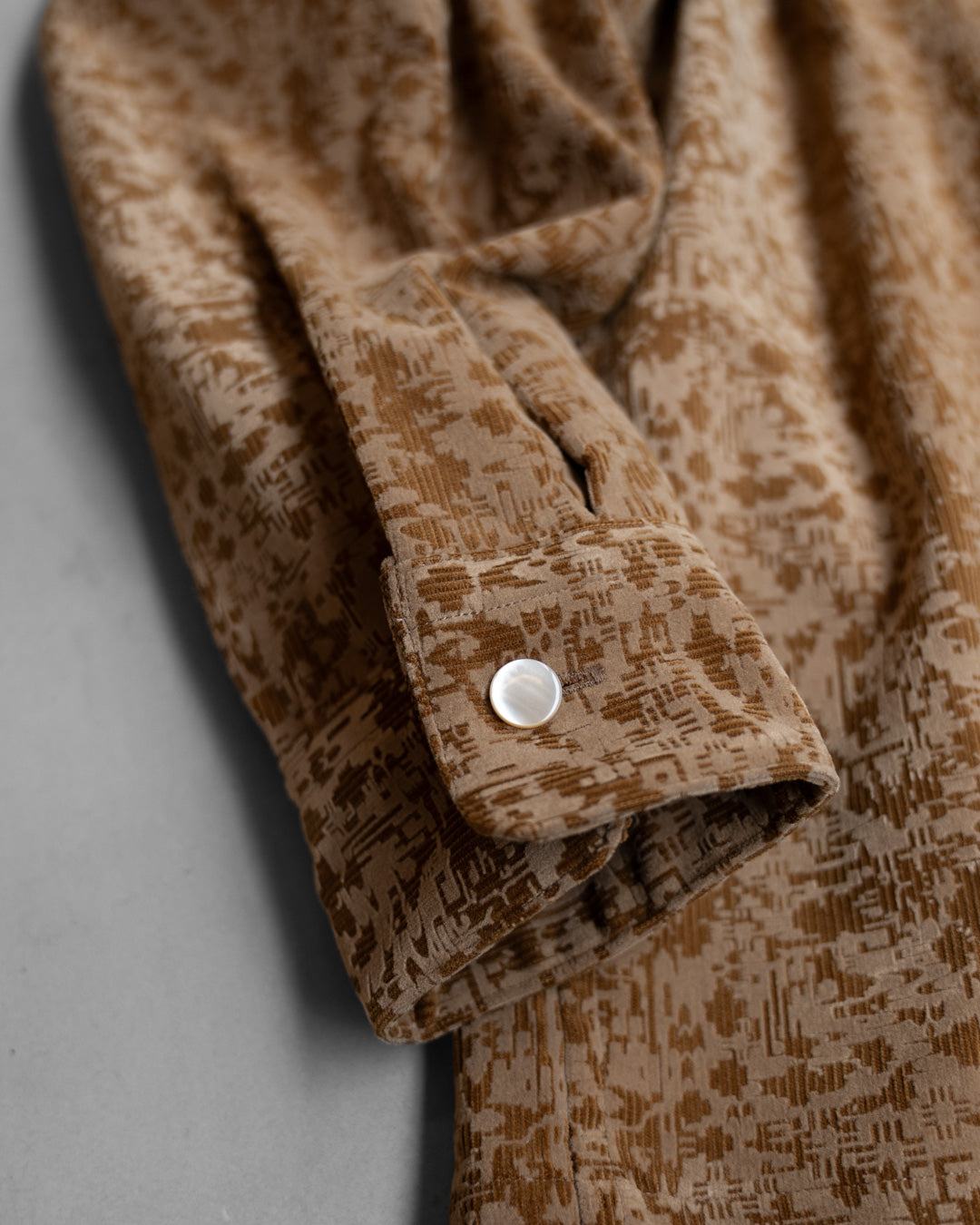 ROUGE OPEN COLLAR SHIRT
