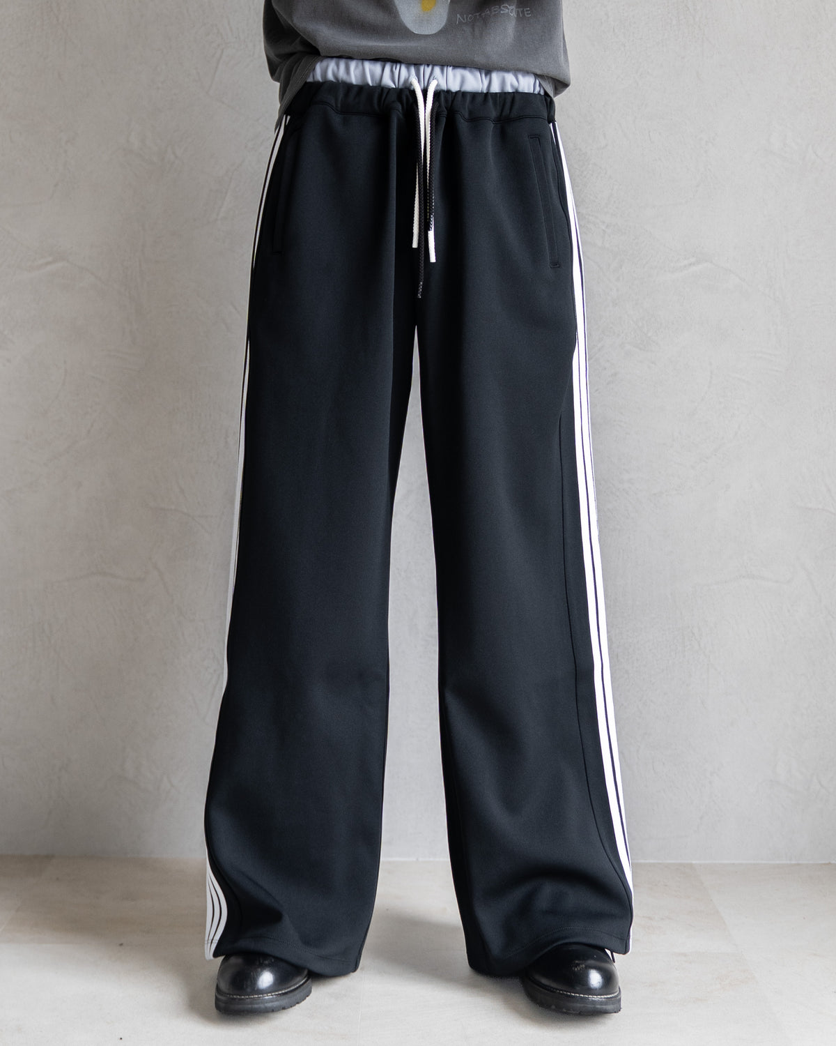 LINE CHINA PANTS