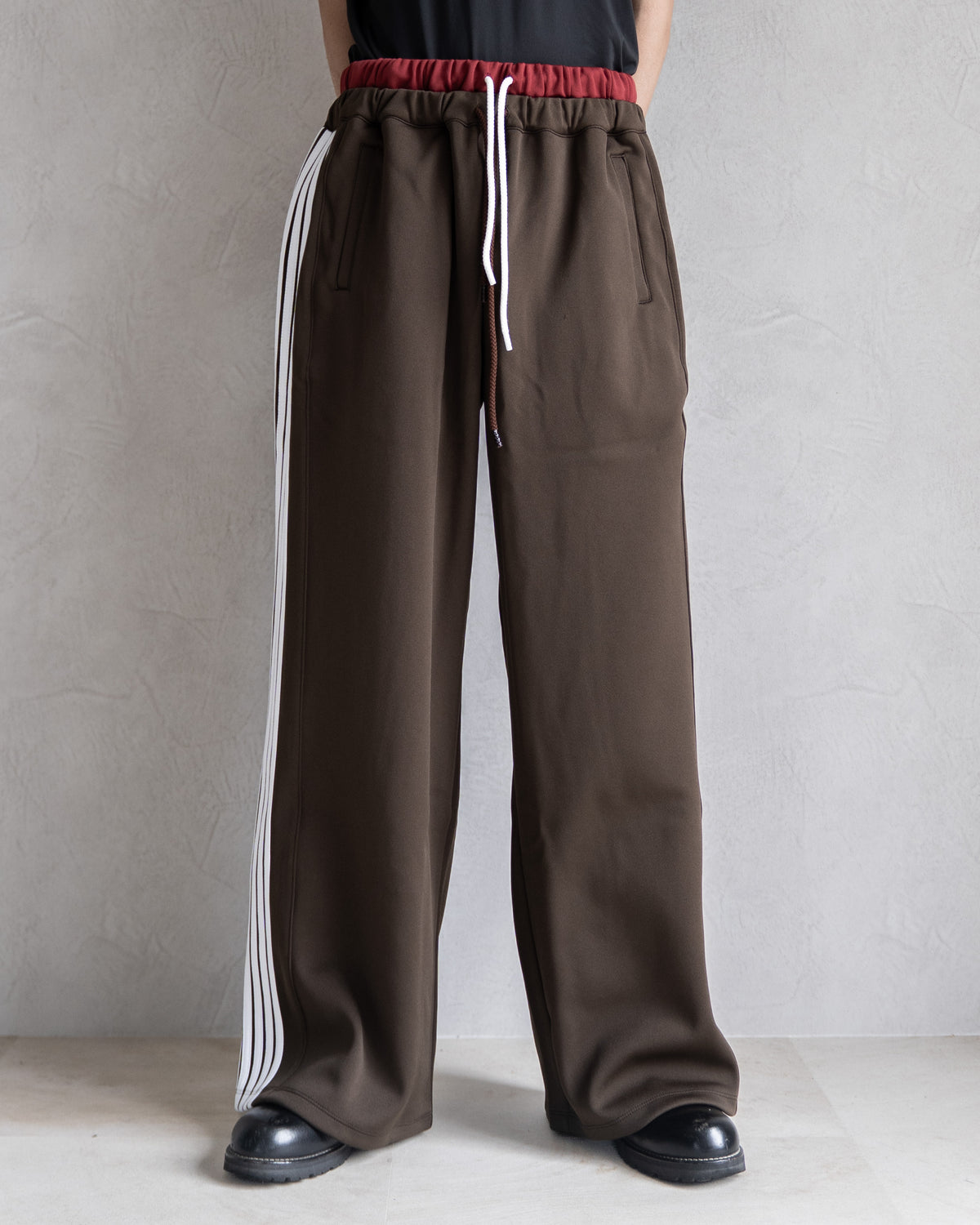 LINE CHINA PANTS