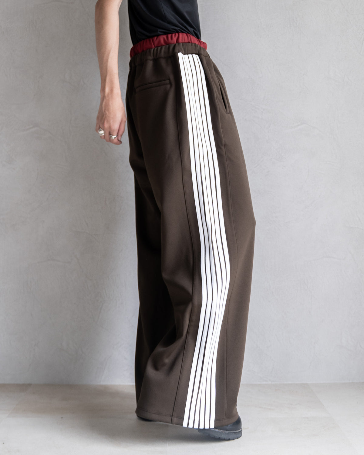 LINE CHINA PANTS
